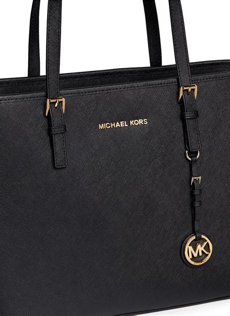 michael kors travel kit|michael kors jet set black.